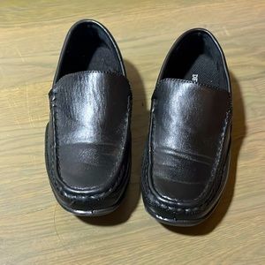 Boys dress shoes
